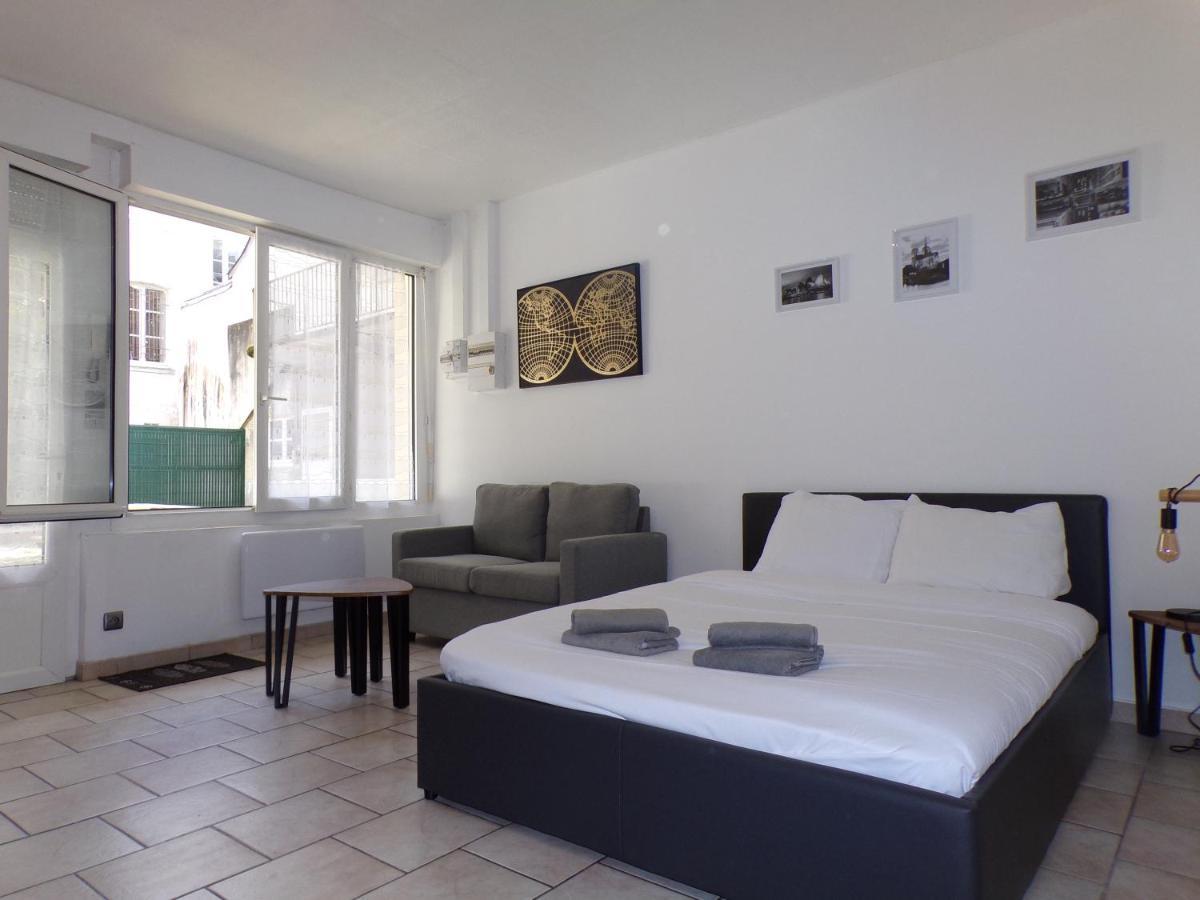 Апартаменти Studio Paul - Terrasse - Parking Gratuit - Need And Co Блуа Екстер'єр фото